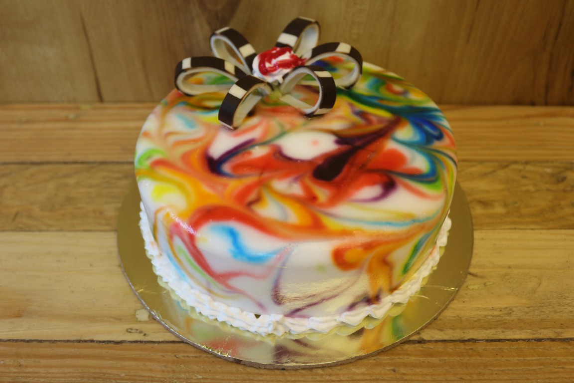 Glass effect cake/ mirror glaze cake/ marble effect cake decoration class|  sakhisolutions.com - YouTube